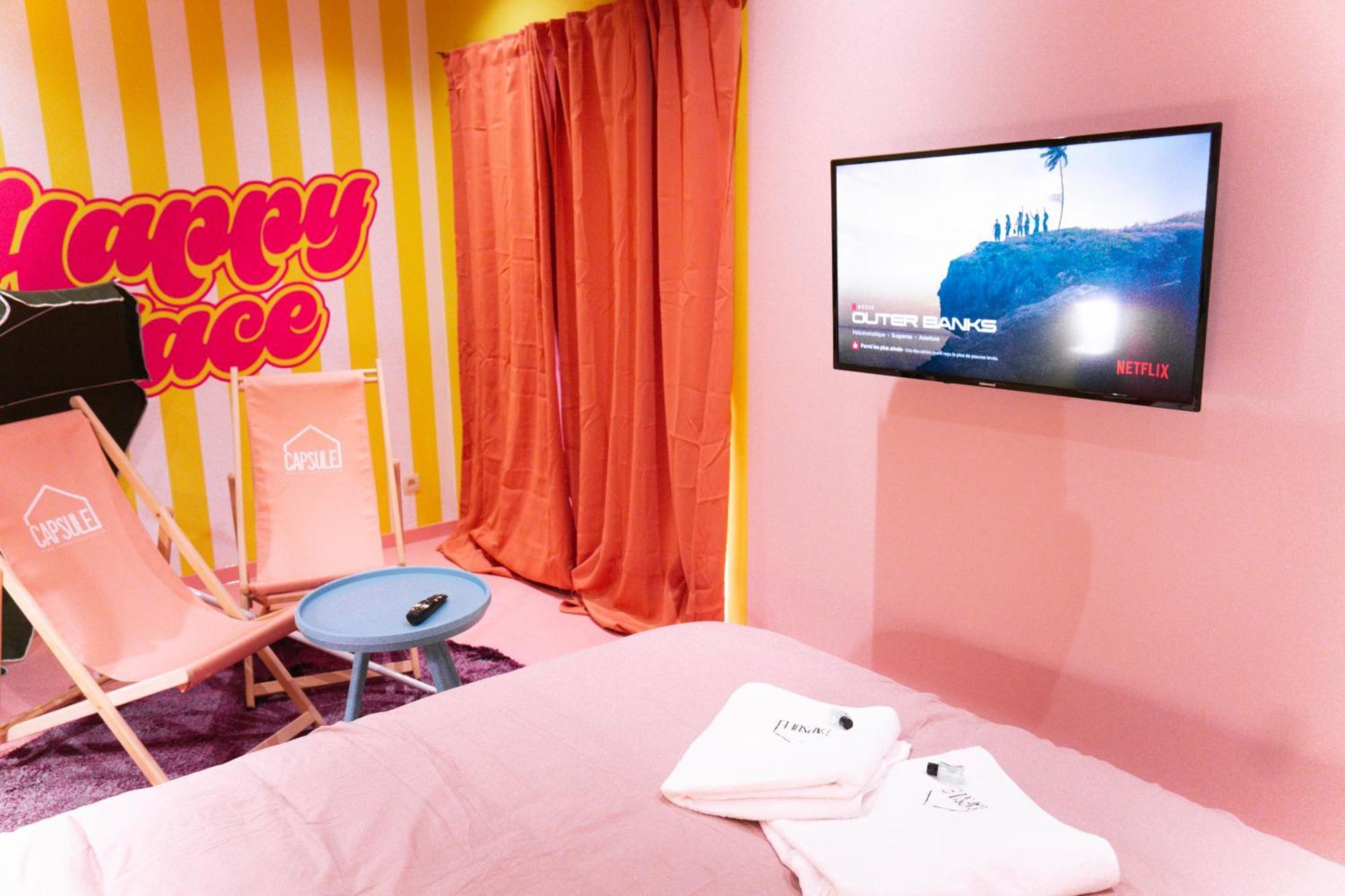 Capsule Girl Power Spa - Balneo - Sauna - Karaoke - Billard - 2 Chambres Charleroi Extérieur photo